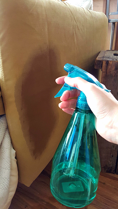 natural cleaning solution vinegar and water upholstery stains